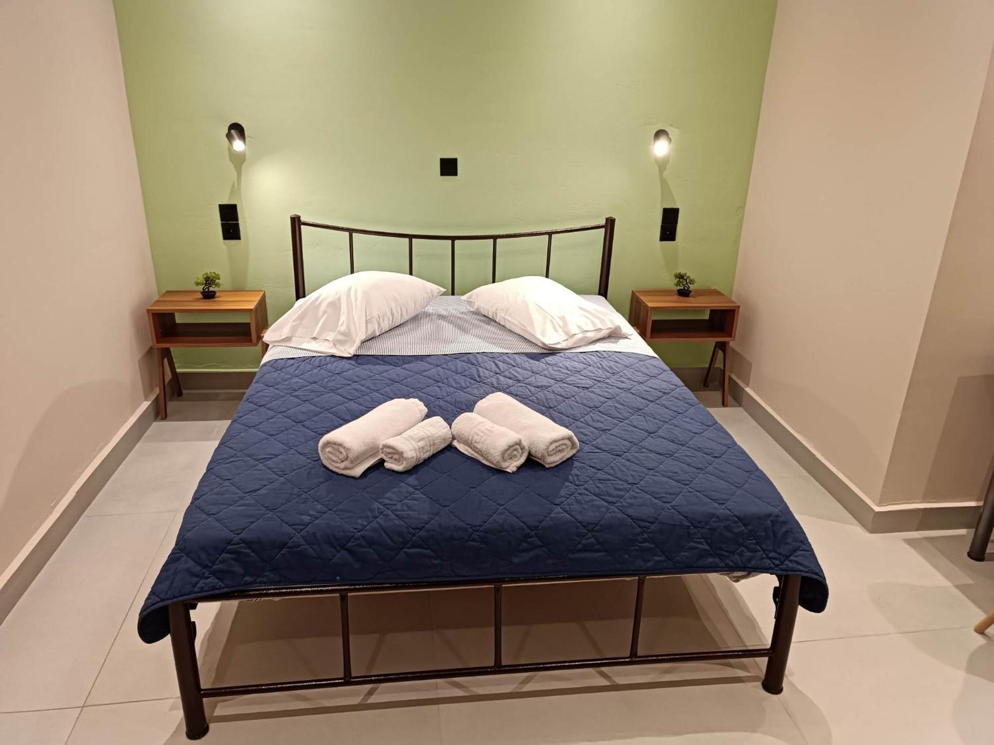 Newly Renovated Apartment Next To The Port Mantouki Екстер'єр фото