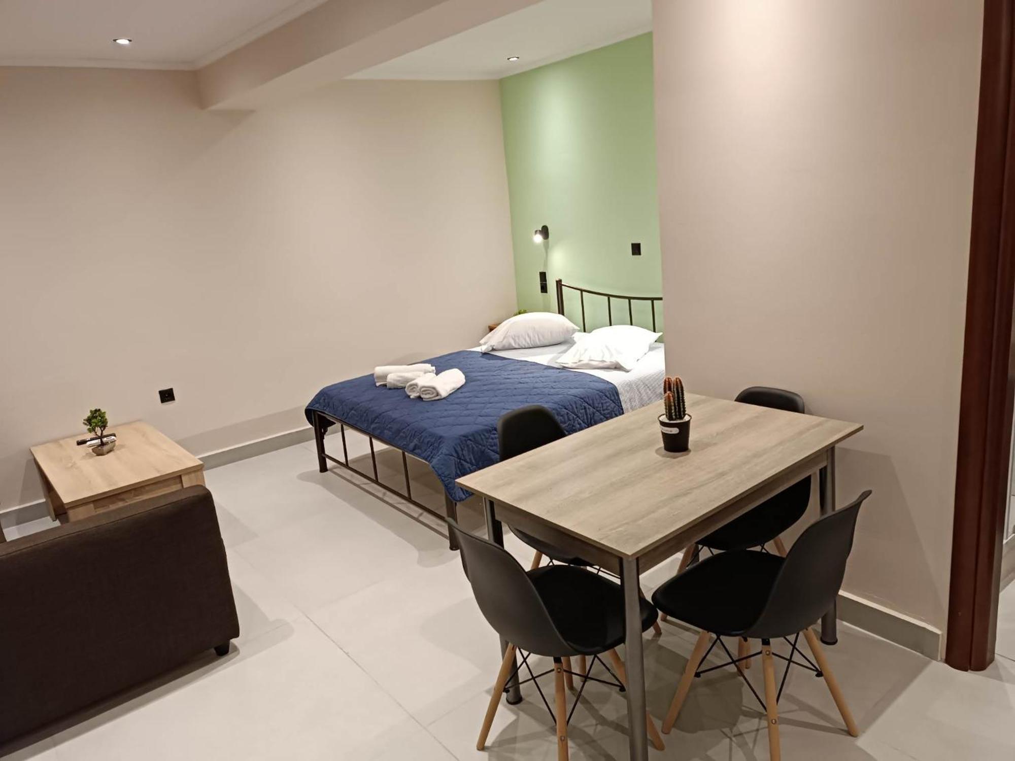 Newly Renovated Apartment Next To The Port Mantouki Екстер'єр фото